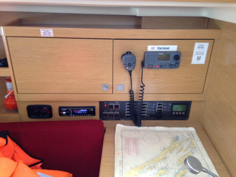 Photo #12 - Elan 350 (Yankee) en Biograd - 12720