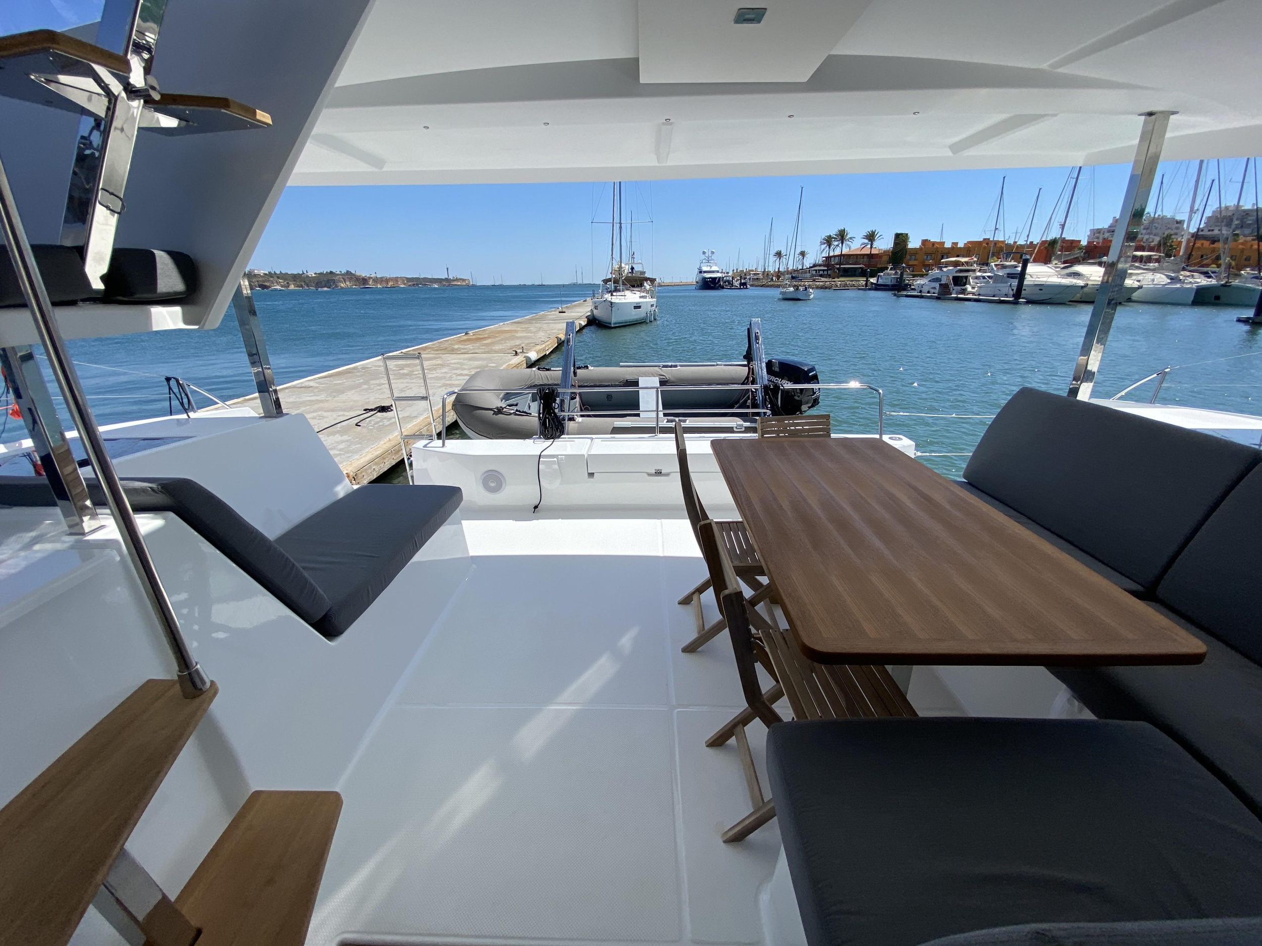 Photo #25 - Isla 40 (Foutaine Pajot ISLA 40) in Portimao - 16165