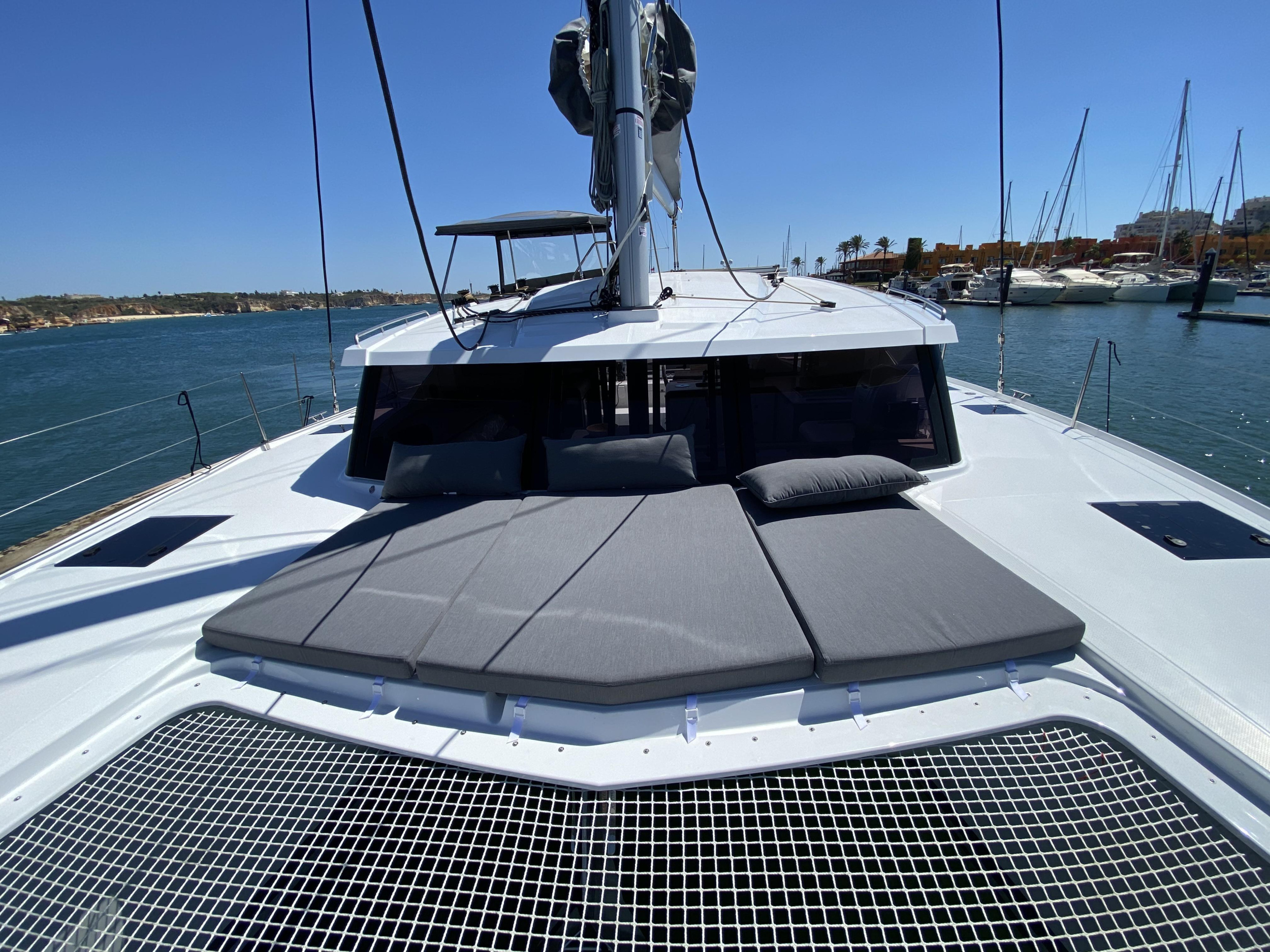 Photo #17 - Isla 40 (Foutaine Pajot ISLA 40) in Portimao - 16165
