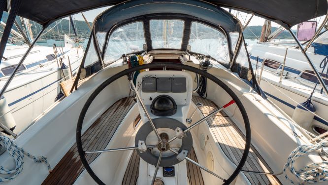 Photo #7 - Bavaria Cruiser 32 (LILA) in Lefkada - 18783