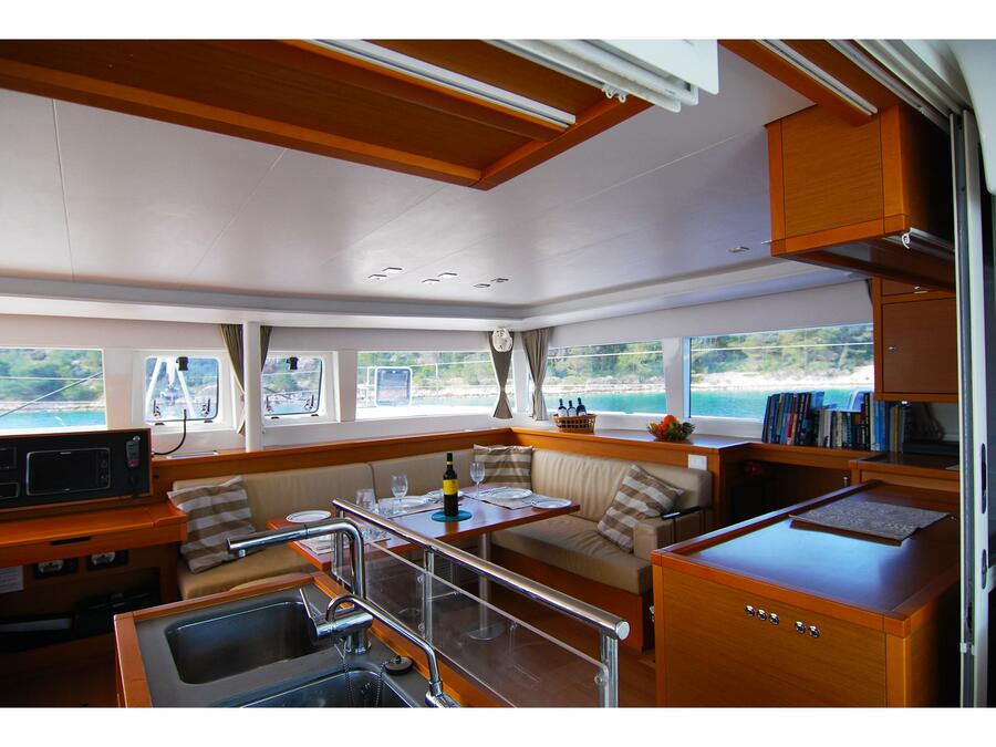 Photo #35 - Lagoon 450 F (GREY GOOSE I) en Marina - 12464