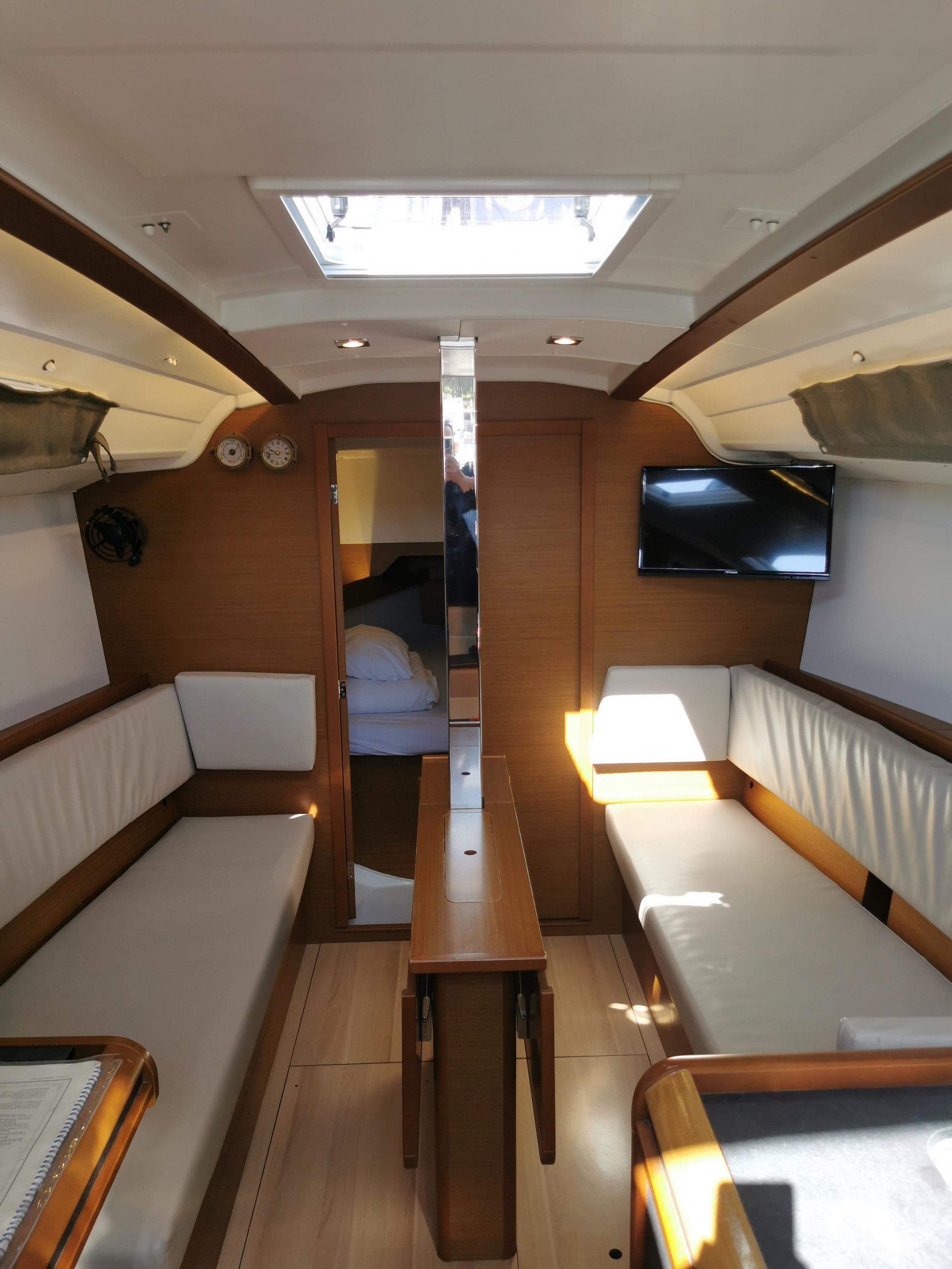Photo #3 - Sun Odyssey 349 (Diddley) en Drage - 8612