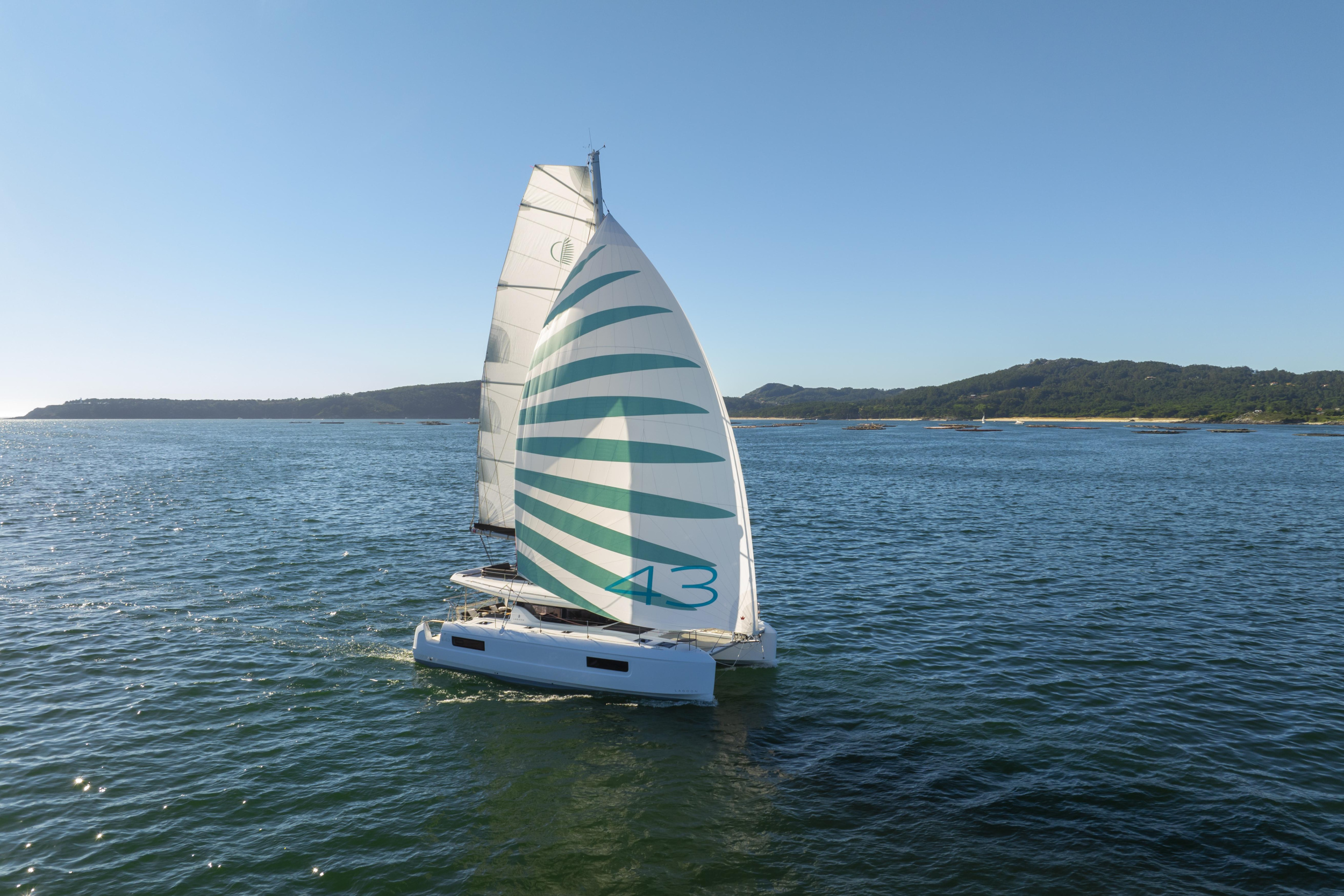 Photo #2 - Lagoon 43 (Aurora Blue - Premium line) en Trapani - 61370
