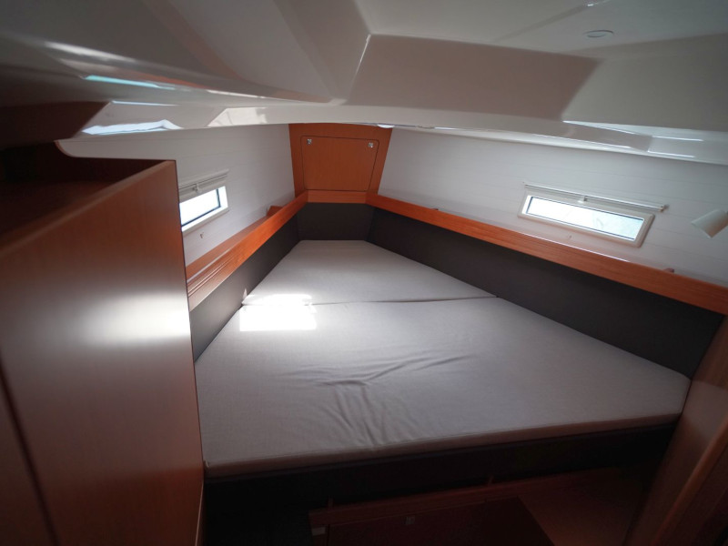 Photo #14 - Bavaria 41 Cruiser (Carlotta) in Vibo Marina - 12954