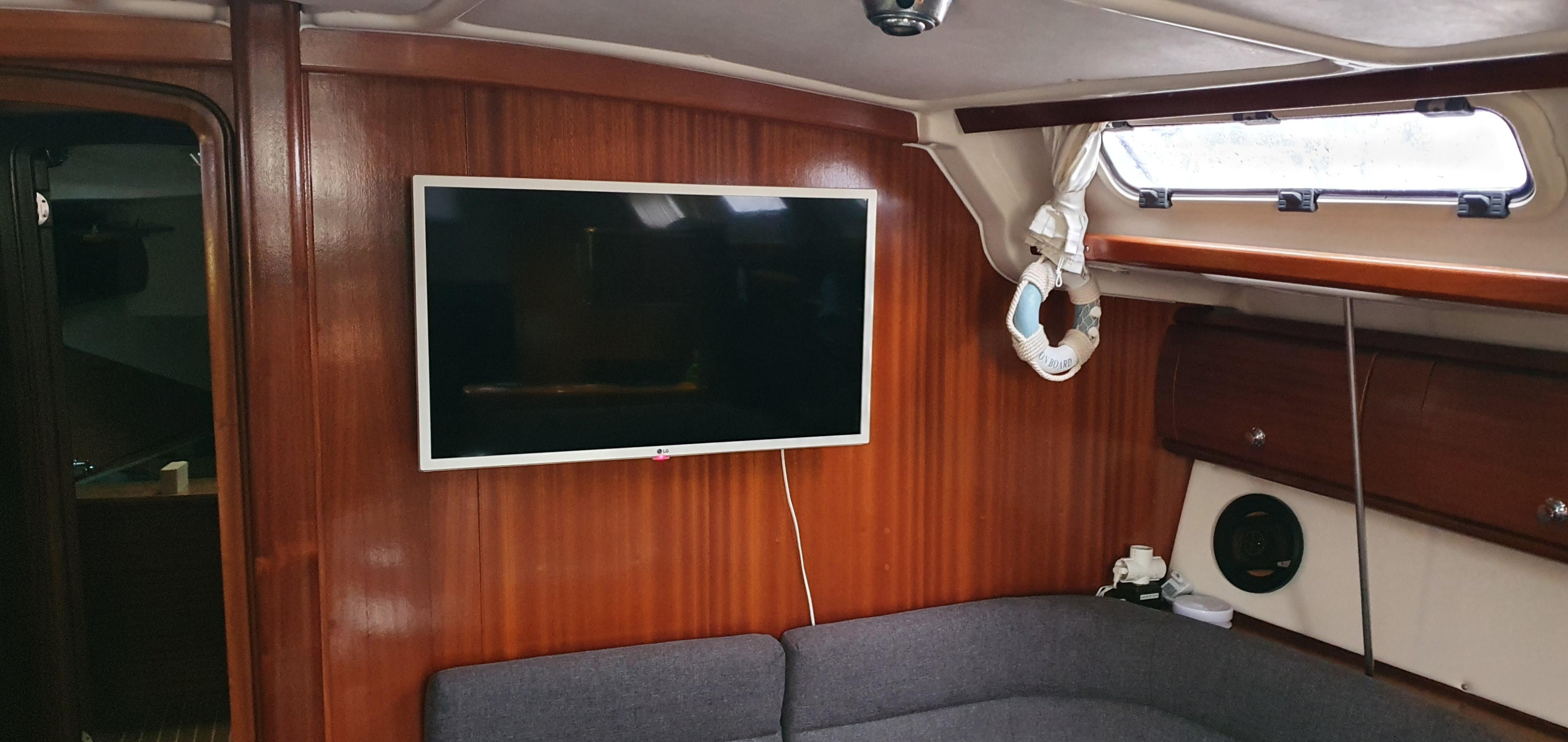Photo #22 - Bavaria 44 (Scorpion) en Rijeka - 15293