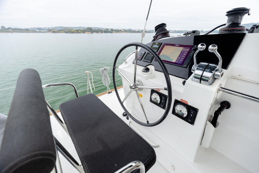 Photo #14 - Lagoon 400 S2 (Seaker | Solar Panel, Inv 2000W) in Preveza - 6014