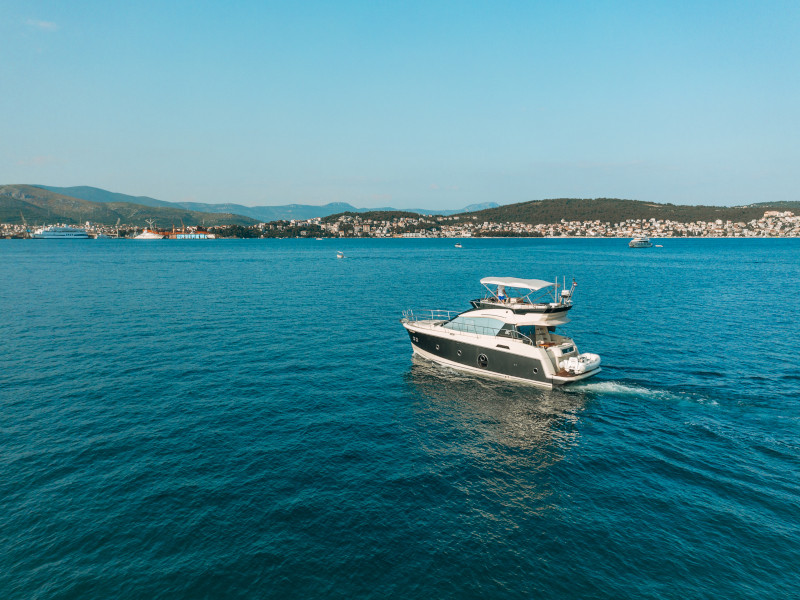 Photo #51 - Monte Carlo 5 (Blizzard) en Trogir - 9330