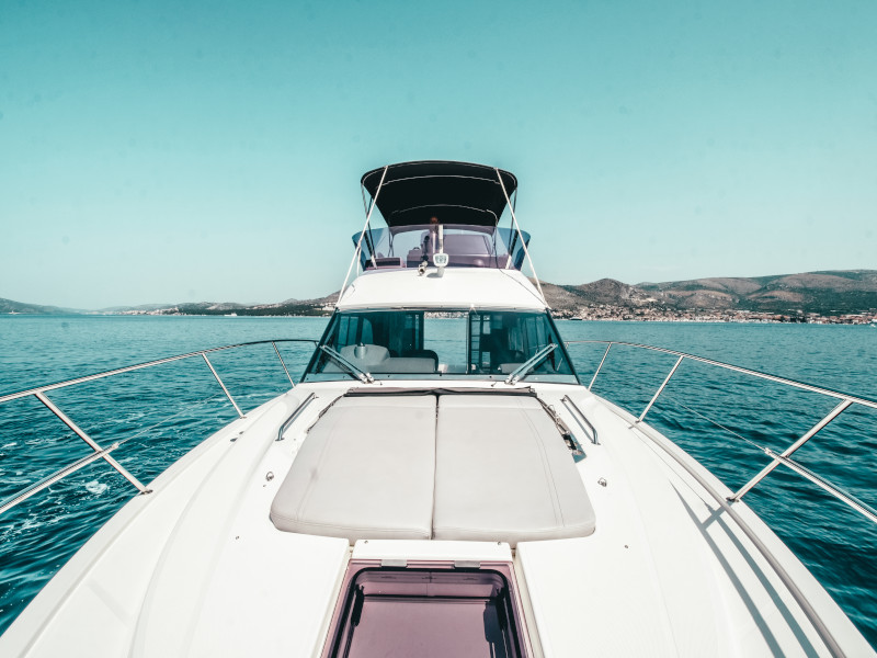 Photo #17 - Bavaria R40 FLY (Borimir) en Trogir - 8035