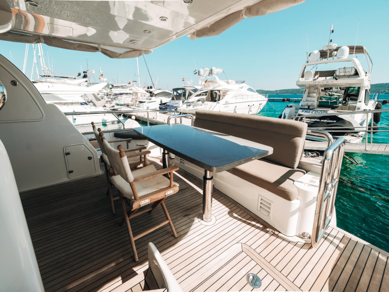 Photo #43 - Elegance 60 Fly (Lifestyle 1) in Drage - 8109
