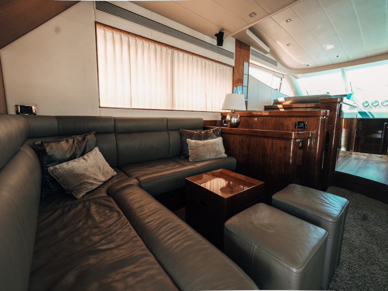 Photo #11 - Elegance 60 Fly (Lifestyle 1) in Drage - 8109