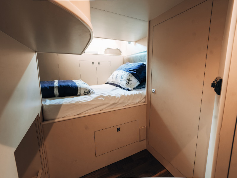 Photo #41 - Elegance 60 Fly (Lifestyle 1) in Drage - 8109