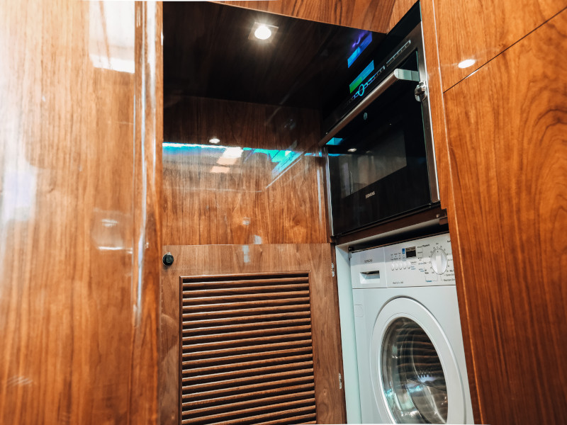 Photo #65 - Elegance 60 Fly (Lifestyle 1) in Drage - 8109