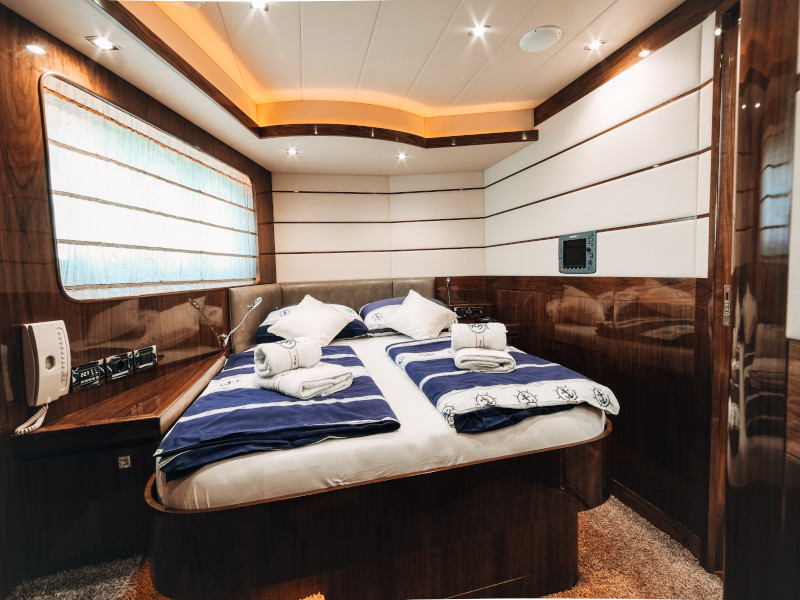 Photo #68 - Elegance 60 Fly (Lifestyle 1) in Drage - 8109