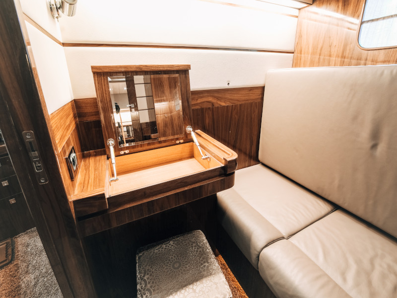 Photo #69 - Elegance 60 Fly (Lifestyle 1) in Drage - 8109