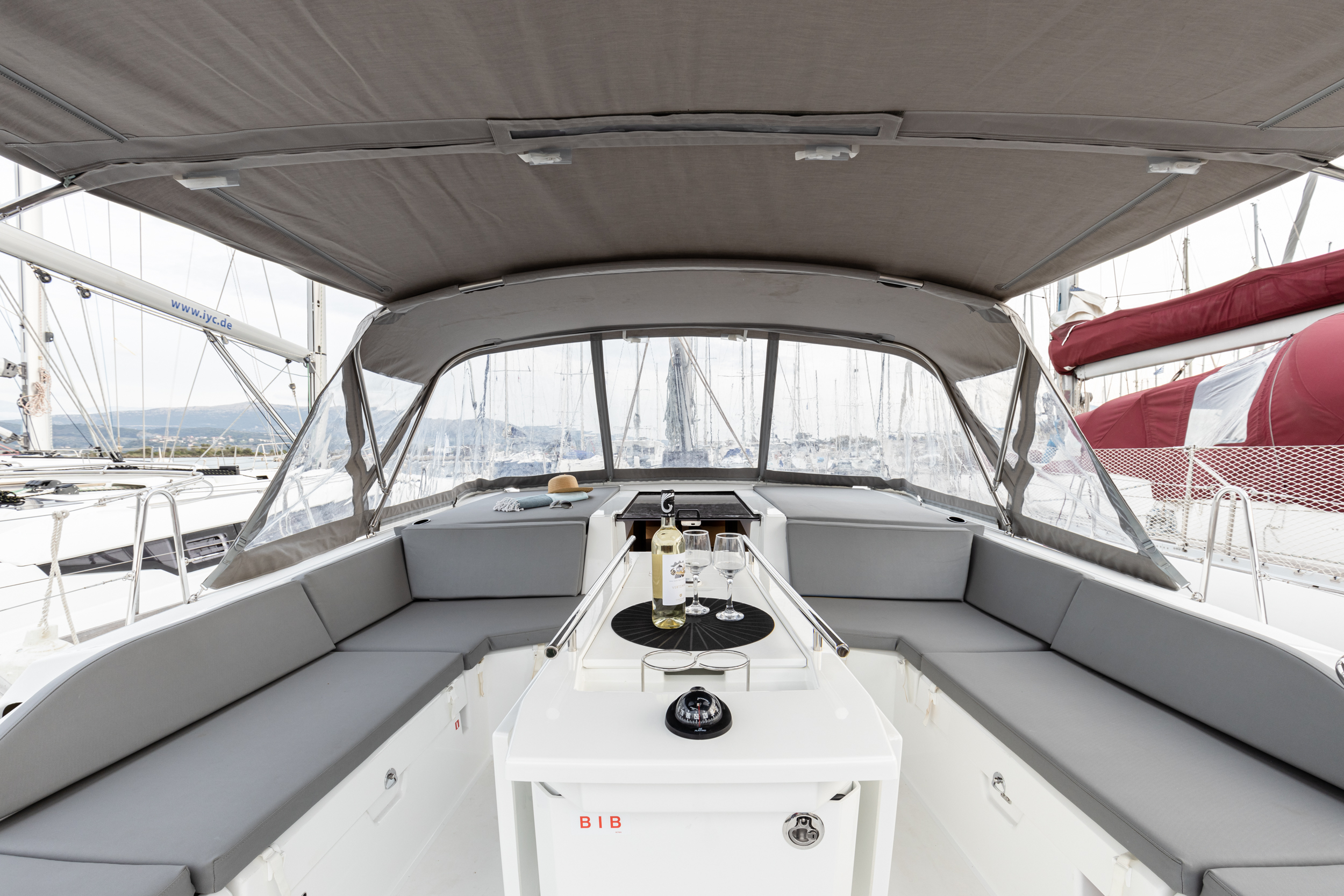Photo #16 - Oceanis 46.1 (Vienna Princess | Bow Thruster, Solar Panel, 12 pax) in Preveza - 10646