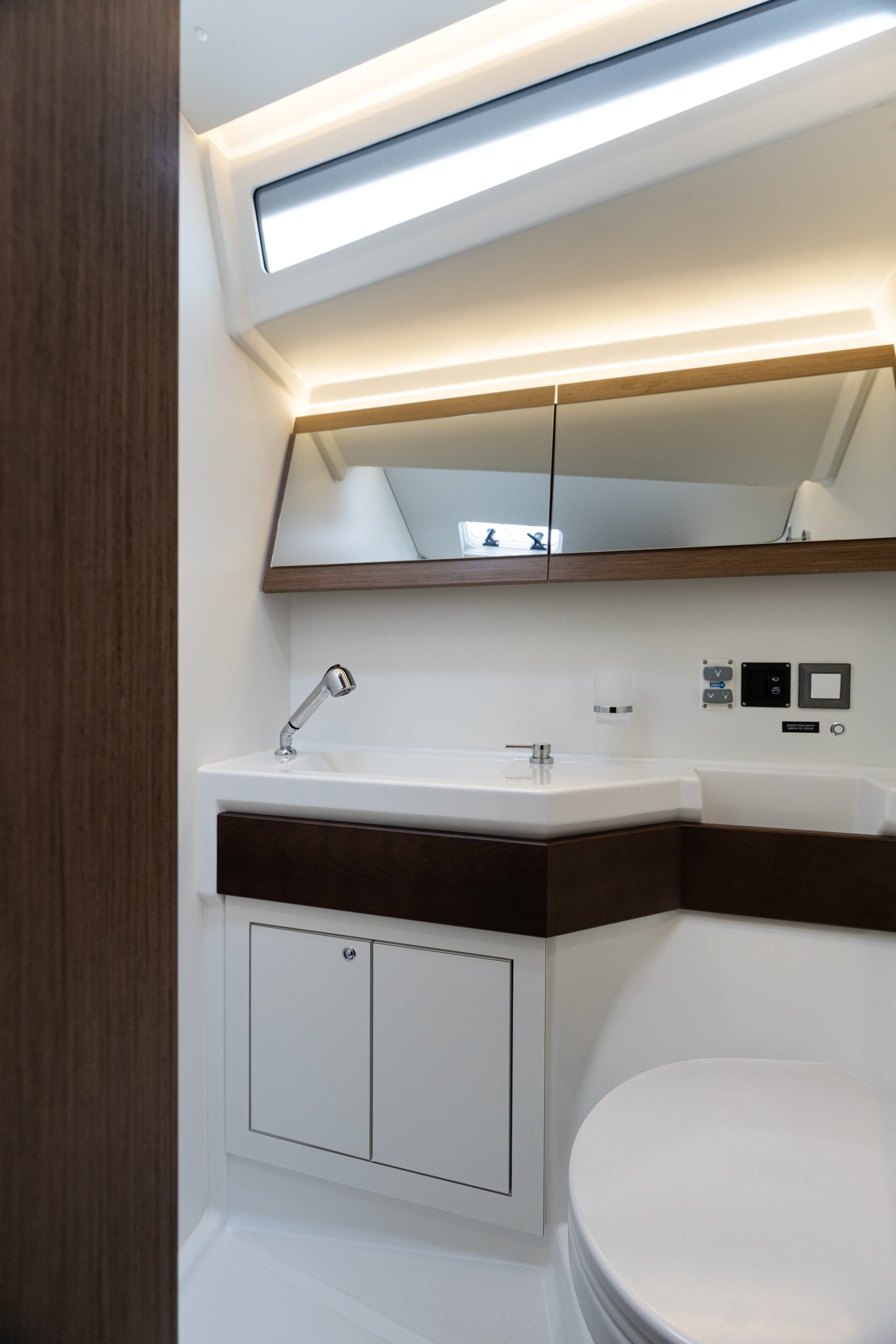 Photo #8 - Oceanis 46.1 (Vienna Princess | Bow Thruster, Solar Panel, 12 pax) in Preveza - 10646