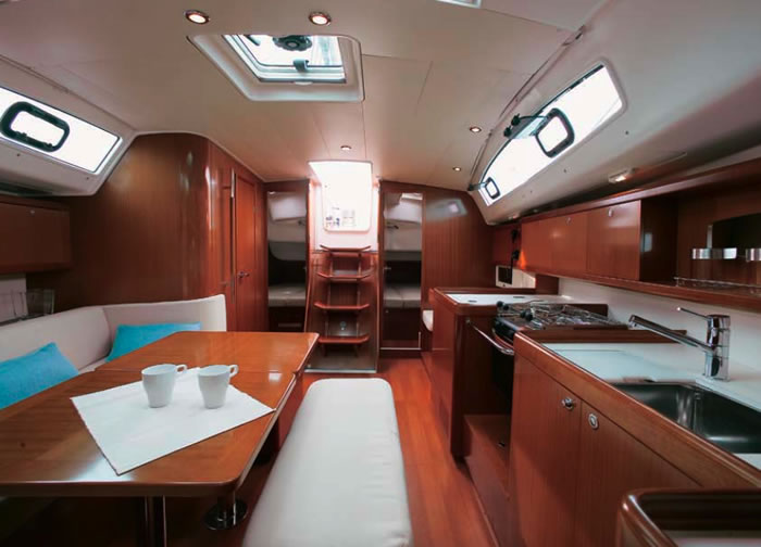 Photo #13 - Beneteau Oceanis 40 (Tosca) in Eleusis - 4116