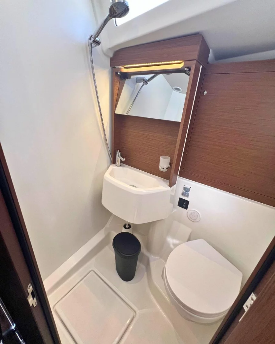 Oceanis 51.1 (Le Streghe - Comfort line)  - 12