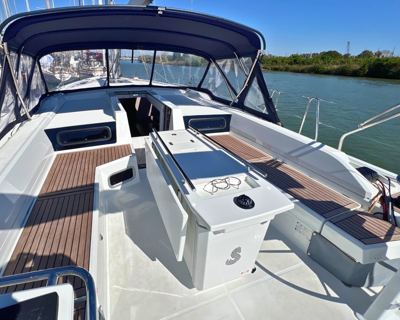 Photo #12 - Oceanis 51.1 (Le Streghe - Comfort line) en Portorosa - 12046