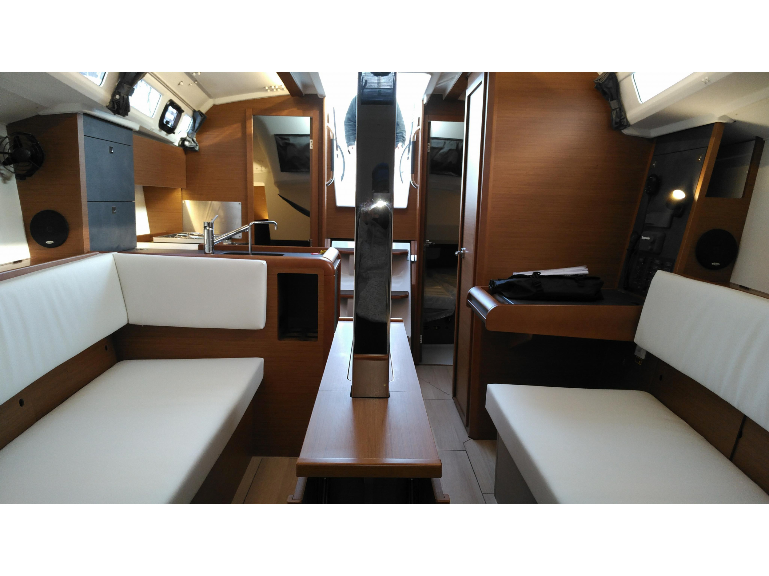 Photo #7 - Sun Odyssey 349 (Meliti) in Volos - 11328