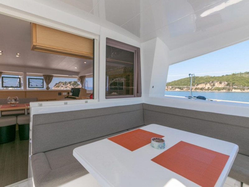 Photo #20 - Lagoon 400 S2 (Armonia) in Paleros - 11674