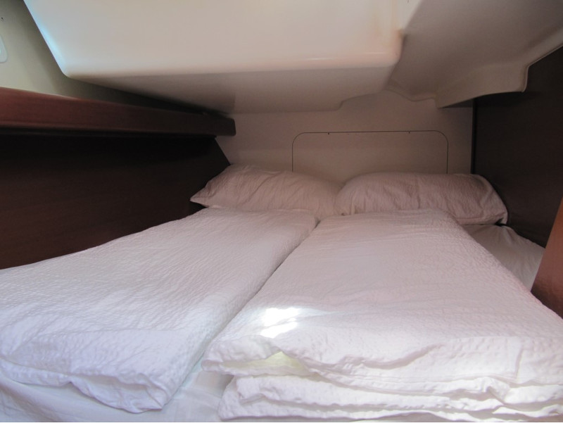 Photo #4 - Oceanis 393 Clipper (Mare) in Vinisce - 11010