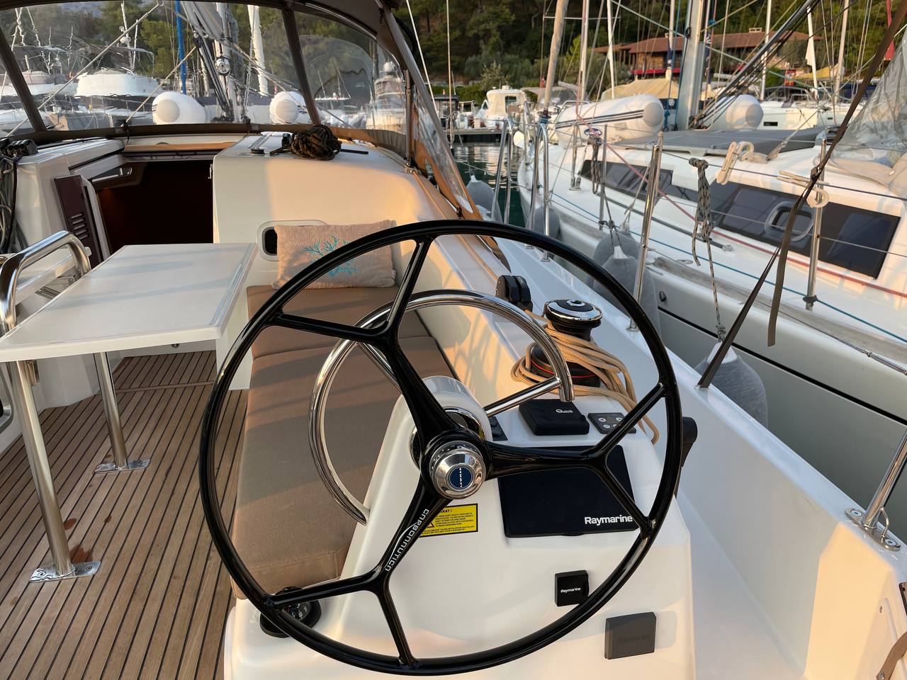 Photo #5 - Sun Odyssey 380 (Just Happy) en Turgutreis - 16943