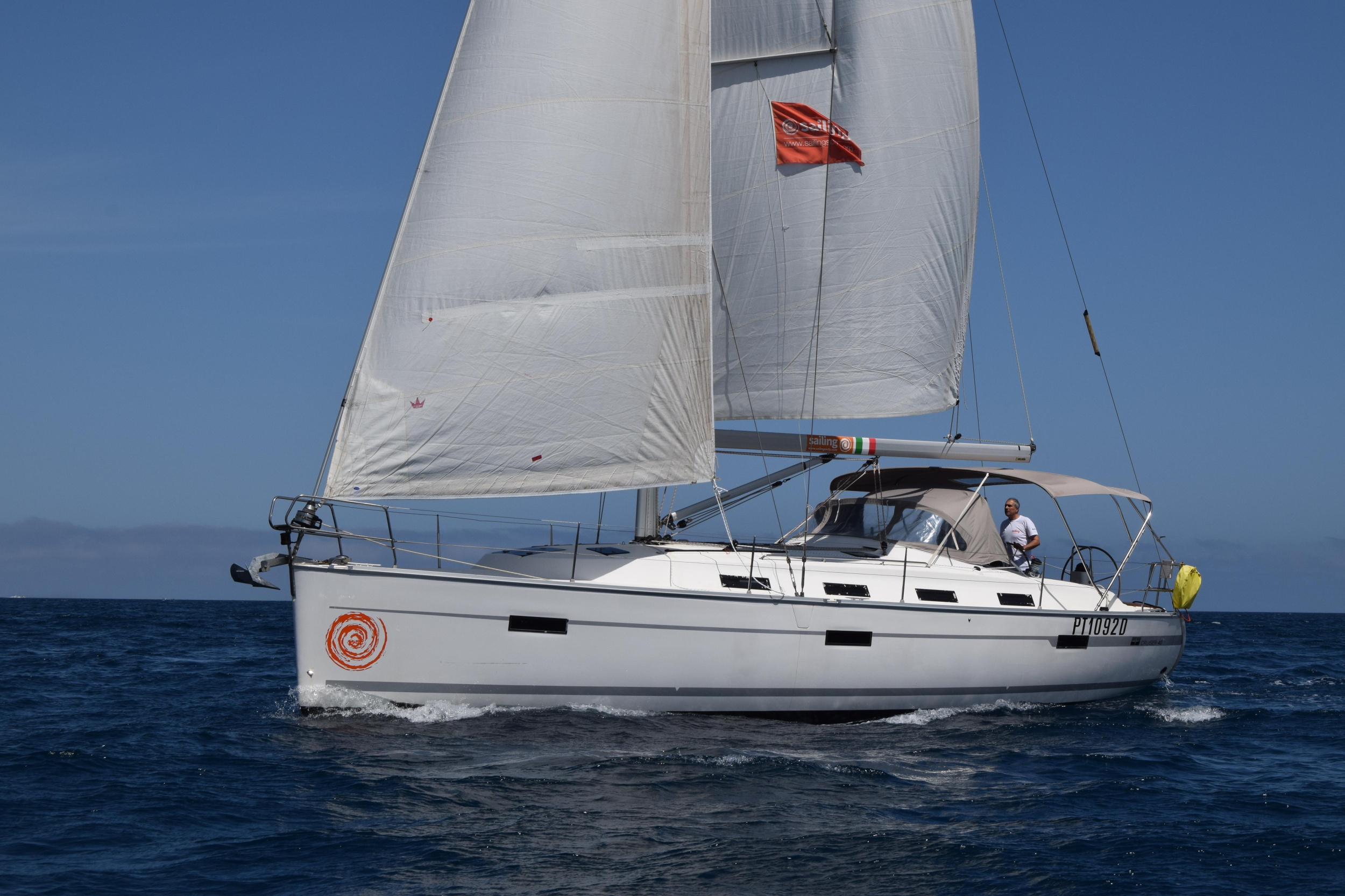 Photo #6 - Bavaria Cruiser 40 (Ginevra) in Palermo - 17167