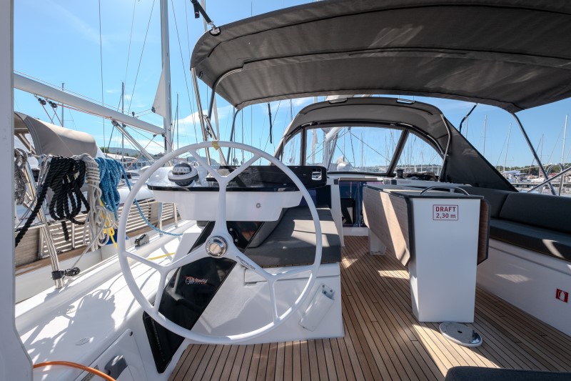 Photo #8 - Dufour 41 GL (Anita) in Sibenik - 12222