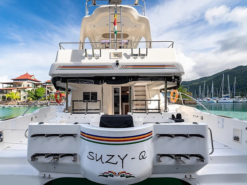 Photo #8 - Afri-Cat 420 (Suzy Q) in Mahe - 13504
