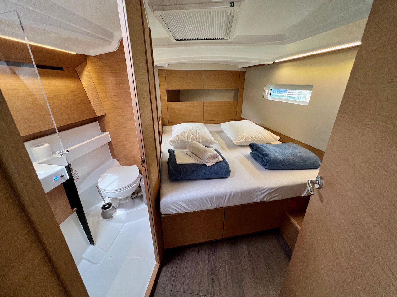 Photo #14 - Sun Odyssey 410 (Thalia) in Pula - 13448