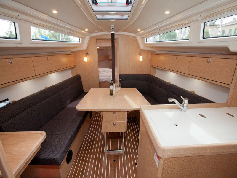 Photo #20 - Bavaria Cruiser 34 Style (Aston) in Zara - 11780