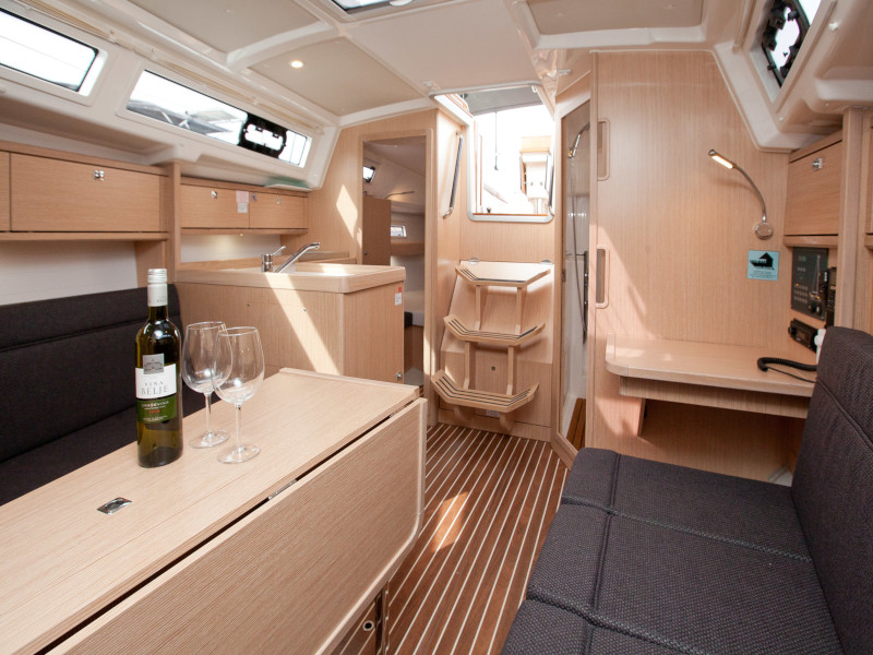 Photo #11 - Bavaria Cruiser 34 Style (Aston) in Zara - 11780