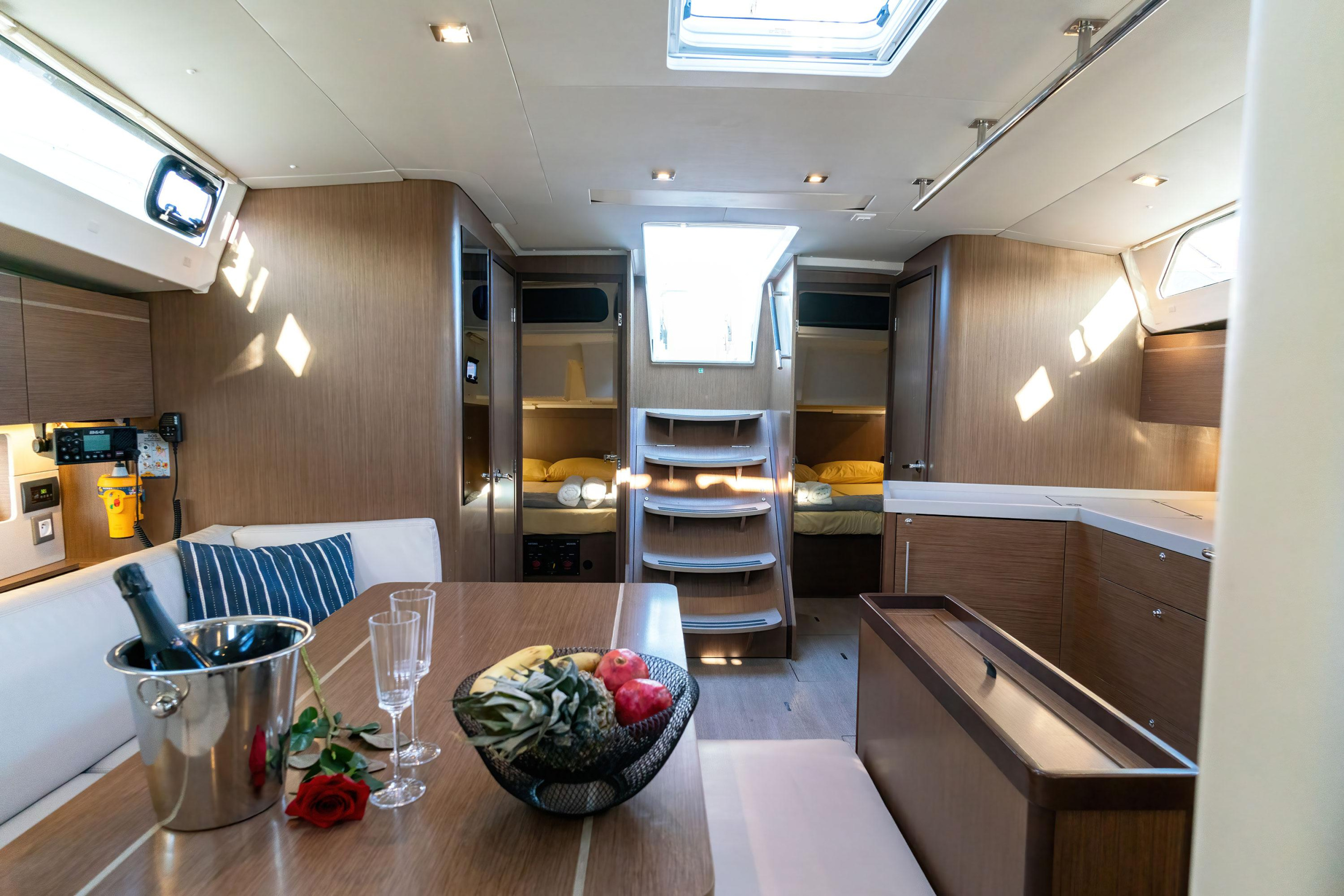 Photo #13 - Oceanis 46.1 ("Blue Odyssey, Beneteau Oceanis 46.1, 2020") en Nea Peramos - 17509