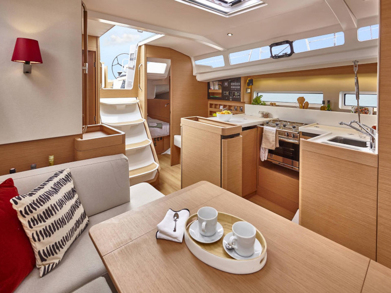 Photo #11 - Sun Odyssey 440 (Tolinho) in Rodi - 12974