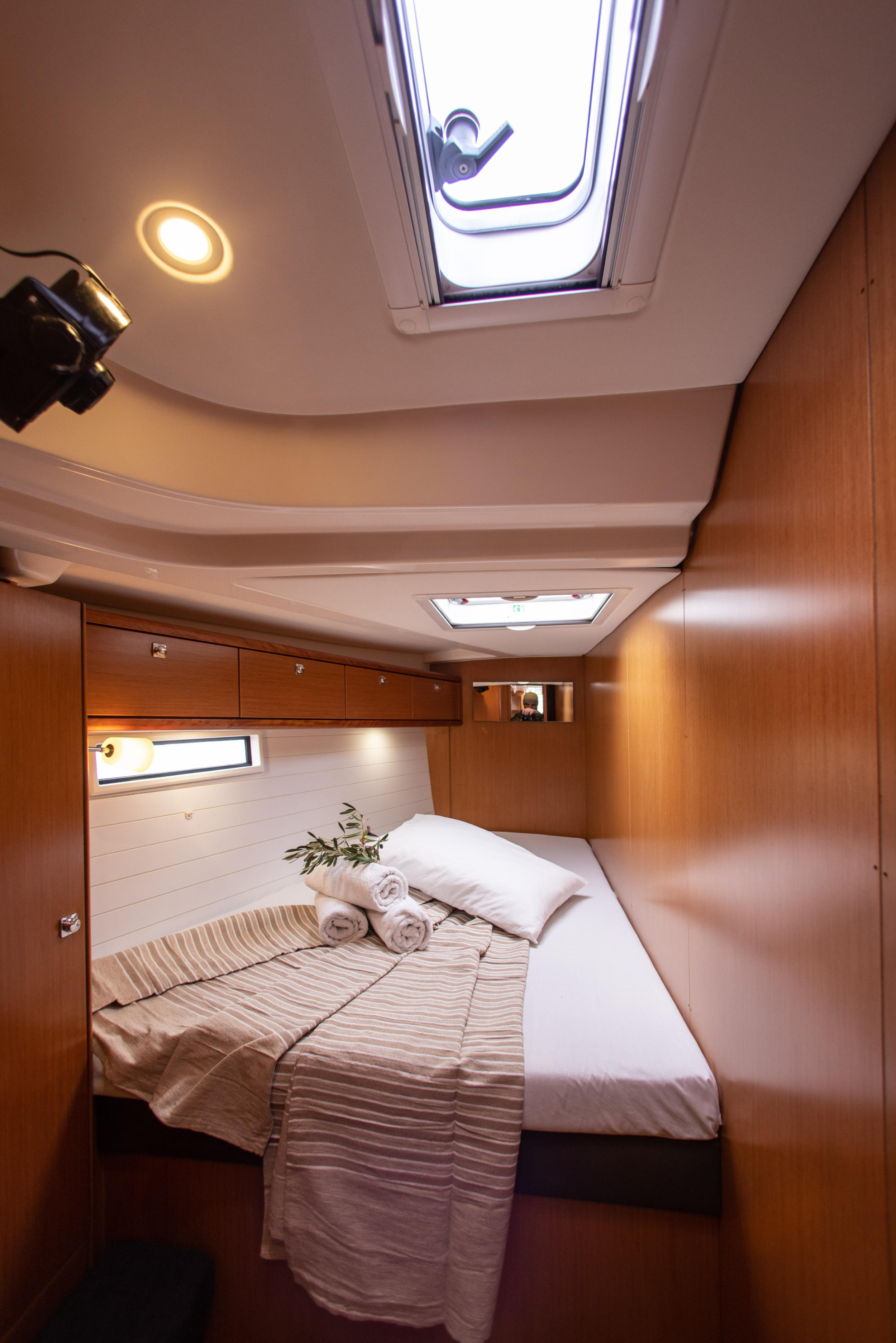 Photo #7 - Bavaria Cruiser 51 (Philoctetes) in Atene - 15208