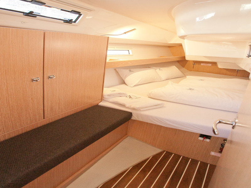 Photo #22 - Bavaria Cruiser 34 Style (COOKIE) in Zara - 11718