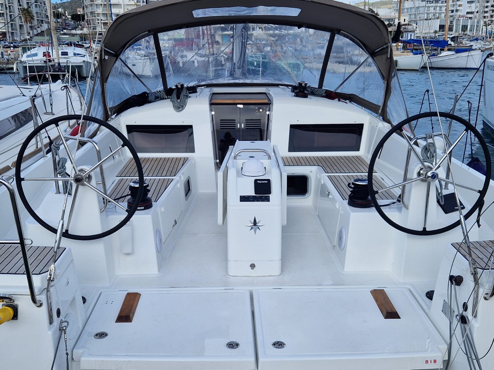 Photo #17 - JEANNEAU SO 440 (KOALA II) in Sant Antoni de Portmany - 12969