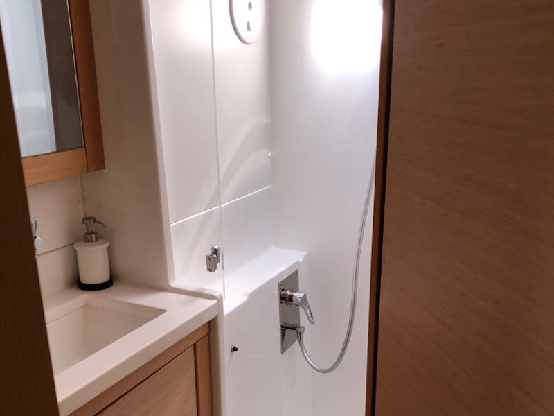 Photo #10 - Lagoon 450 Flybridge (Oceana (VIP Equipment incl, , , PS 4, Dishwasher, Washer+Dryer)) in Atene - 13662