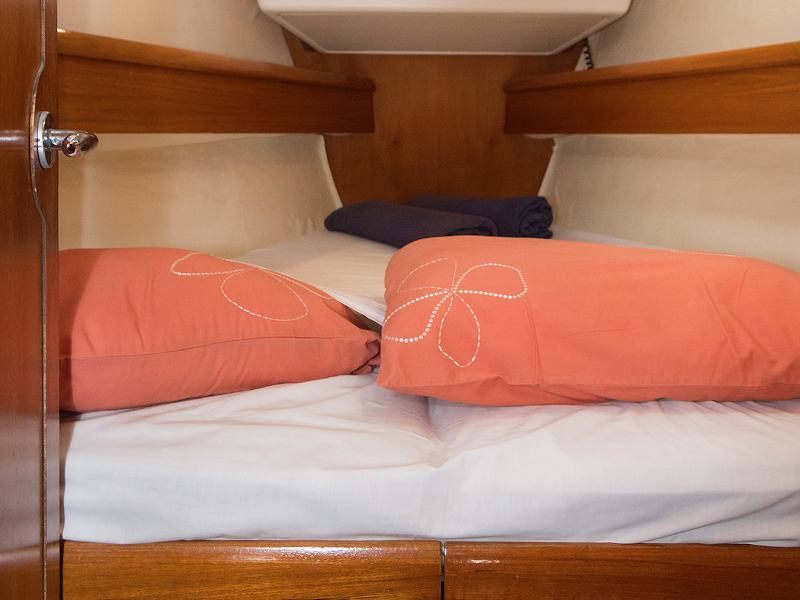 Photo #13 - Sun Odyssey 43 (Frine) in Paros - 9468