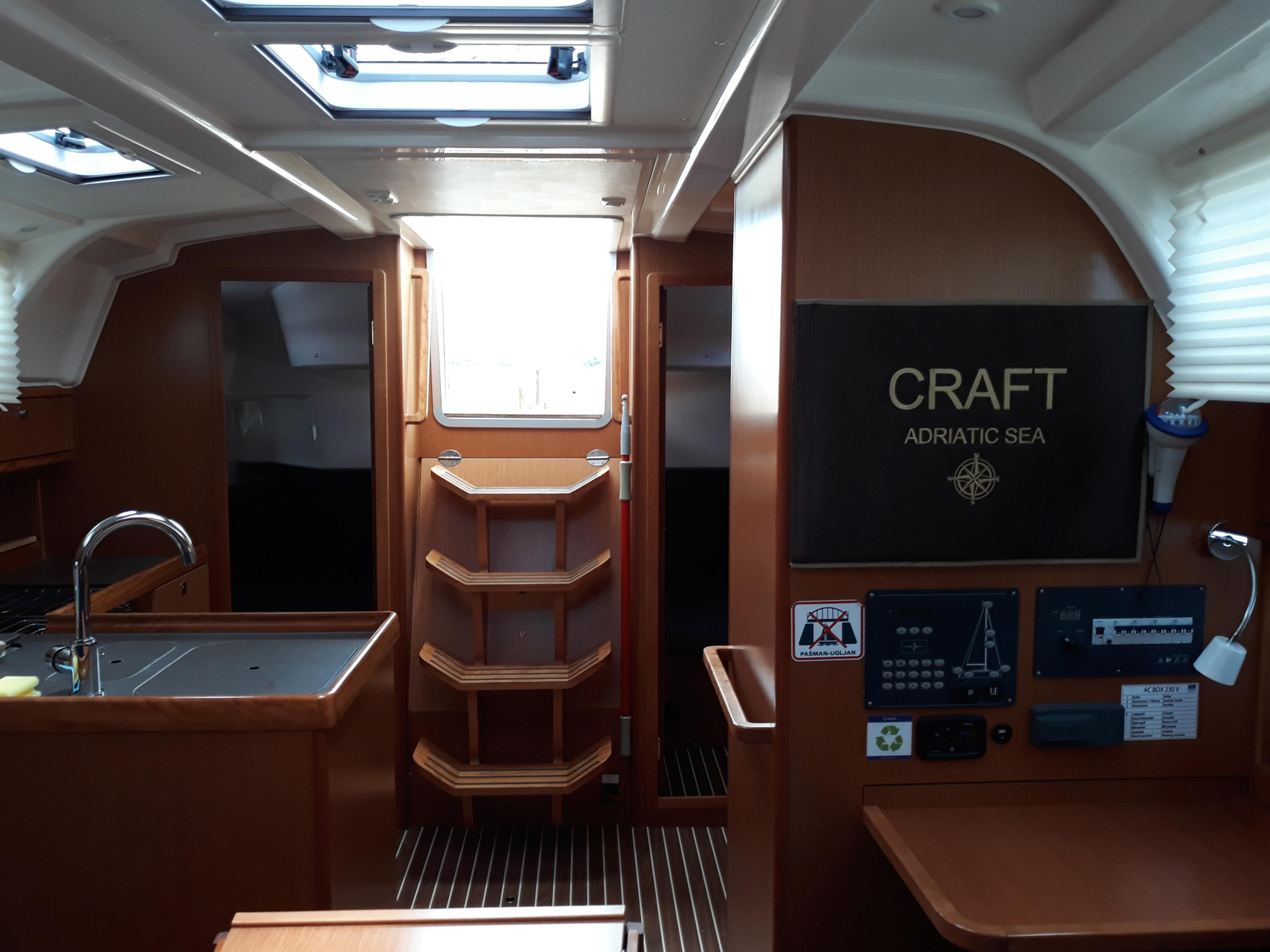 Photo #8 - Bavaria Cruiser 37 (Mišac) en Sukosan - 4013