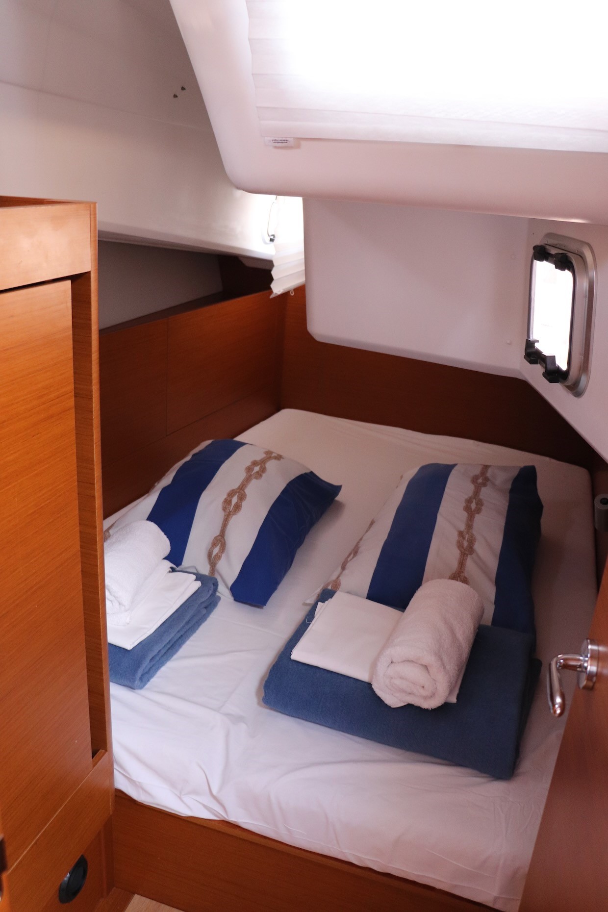 Photo #7 - Sun Odyssey 410 (Shaken Not Stirred) in Dubrovnik - 13451