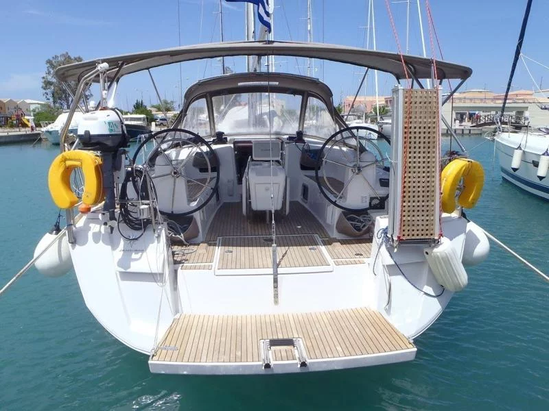 Sun Odyssey 479 (Guinness  - 4 electric WC - new sails 2022)  - 21