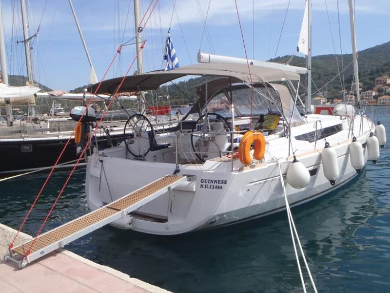 Sun Odyssey 479 (Guinness  - 4 electric WC - new sails 2022)  - 6