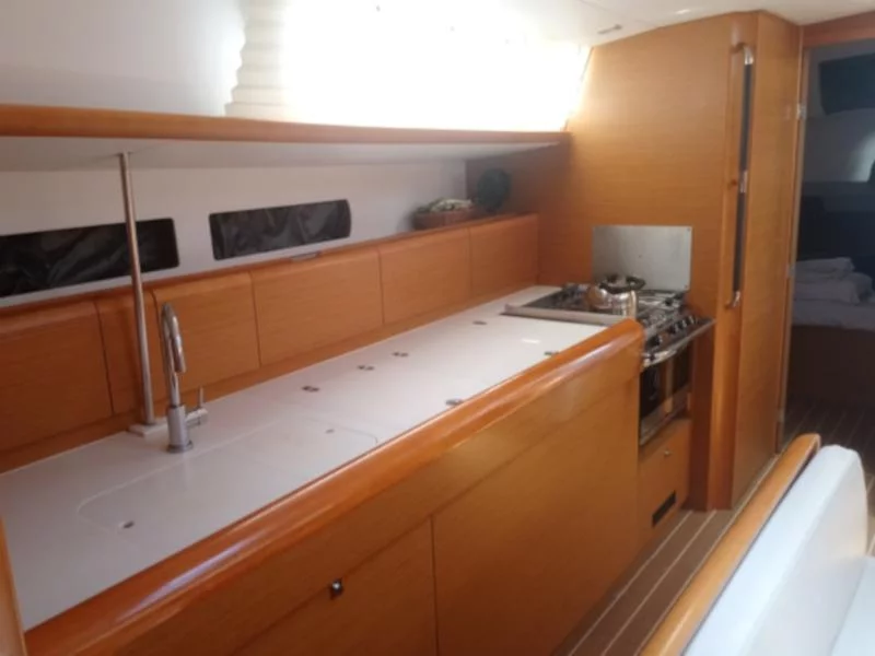 Sun Odyssey 479 (Guinness  - 4 electric WC - new sails 2022)  - 10