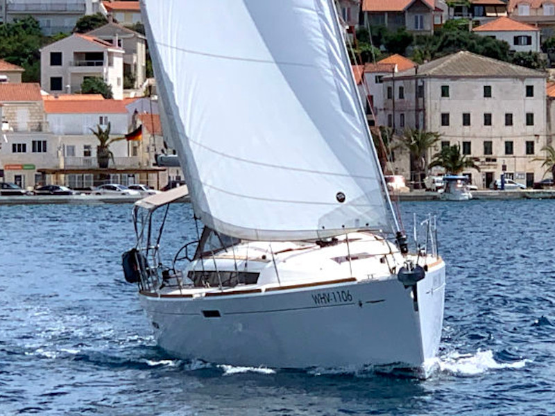 Photo #14 - Sun Odyssey 389 (Amadeus) in rogoznica - 9171