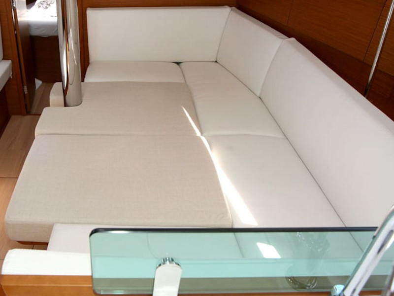 Photo #10 - Sun Odyssey 389 (Amadeus) in rogoznica - 9171