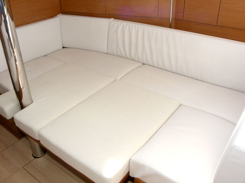 Photo #12 - Sun Odyssey 389 - 2 cab (Tara) in Krk - 9158