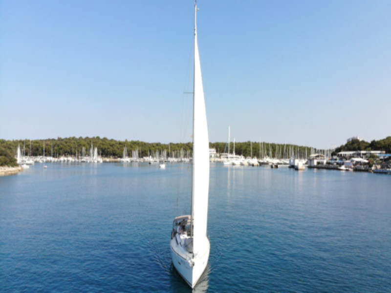 Photo #9 - Sun Odyssey 419 (Mira) en Pula - 9130
