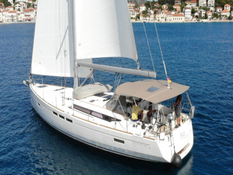 Photo #14 - Sun Odyssey 519 (Elsa) en Rogoznica - 9189